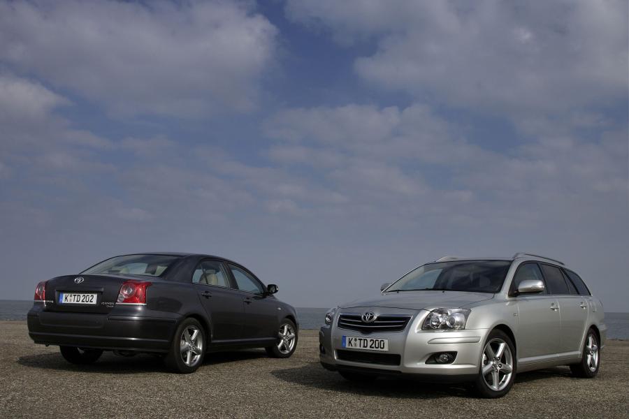  Toyota Avensis Sedan 2006 года  (фото 99 из 113)